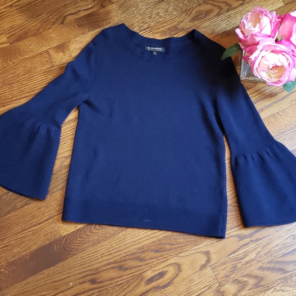 Banana Republic Navy Bell Sleeve Sweater Size S